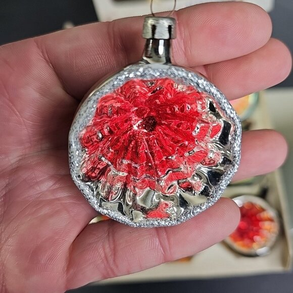 Vintage Deep Indent Christmas Ornaments Curated Finest Collection Lot Of 12 - Picture 9 of 16